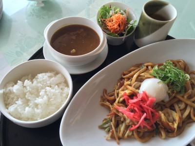 三田レークサイドカントリークラブ　レストラン　昼食