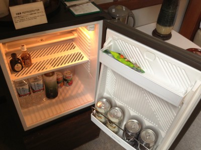 日光金谷ホテル 日本最古リゾートホテル クラシック デラックスツイン 冷蔵庫