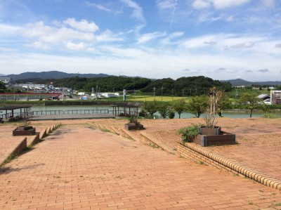 道の駅アグリパーク竜王 入園料 バーベキュー 味覚狩り 梨狩り ぶどう狩り 直売 値段 安い 口コミ アクセス 料金 割引 クーポン フルーツ狩り 関西 滋賀 大阪から近い