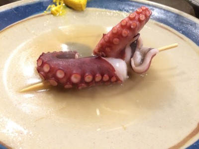 花くじら おでん 福島 本店 北店 歩 値段 UFO アクセス 地図 混雑 待ち時間 感想 口コミ 座敷 予約 行列 持ち帰り メニュー