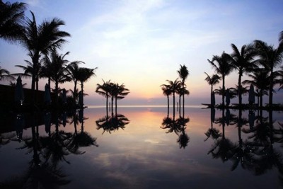 ベトナム ダナン 沸騰ワード 5つ星ホテル インフィニティプール スパ無料 ビーチ リゾート アジア フュージョンマイアリゾート