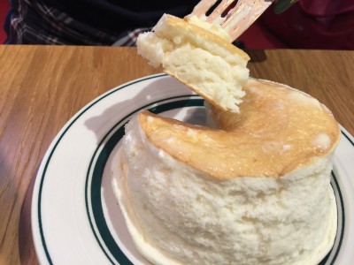 プレミアムパンケーキ グラム cafegram 福島 心斎橋本店 新食感パンケーキ 限定販売 ふわふわ口どけ メニュー 感想 口コミ 混雑