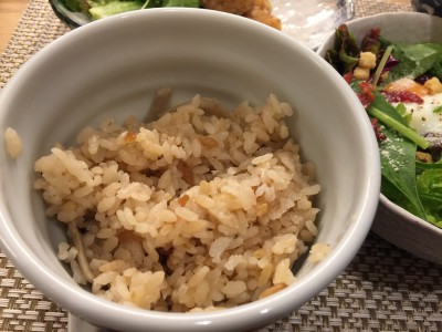 ごはんとわたし エキスポシティ 万博公園 やまや 明太子食べ放題 高菜 ご飯のおとも もつ鍋 混雑状況 感想 メニュー 口コミ 行列 待ち時間