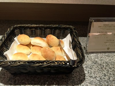 神戸みなと温泉蓮 温泉旅館 露天風呂 天然温泉 源泉かけ流し 宿泊 日帰り入浴 温泉プール 岩盤浴 オーシャンビュー 子供 駐車場 宿泊記 行ってきました 感想 予約 口コミ 料金 食事 ビュッフェ 蟹食べ放題 オープン ルパン 北野坂