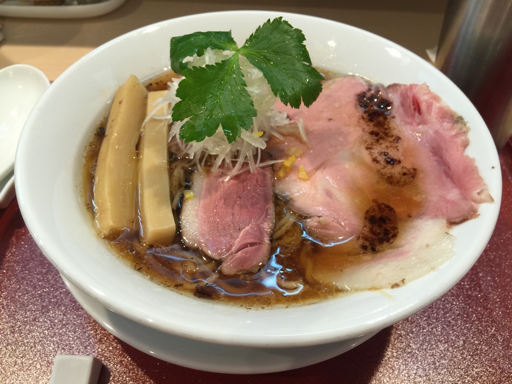 燃えよ麺助 大阪 福島 ラーメン 新店 オープン 行列 待ち時間 醤油ラーメン専門店 紀州鴨だし 金久右衛門本店 混み具合 場所 アクセス 金色貝そば テレビで紹介 メニュー