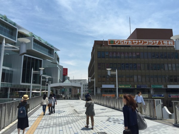 ツタヤ TSUTAYA 枚方T-SITE 創業の地 枚方市駅 百貨店 アイスキャンディパレタス gram パンケーキ 関西初出店 蔦屋書店 駐車場 混雑 行列 飲食店 レストラン 予約アプリ 商業施設 子供