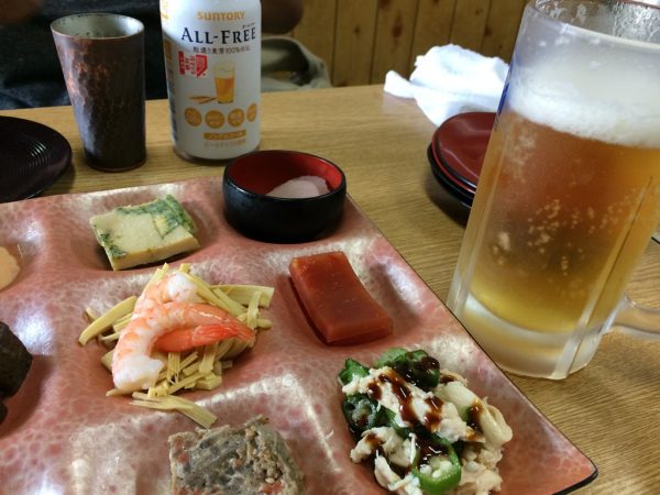 満幸商店 しらす丼 ボリューム満点 おためしコース 初心者コース わさびスープ 安い 持ち帰り 和歌山県 加太温泉 淡嶋神社 人形供養 交通アクセス 駐車場 送迎 最寄駅