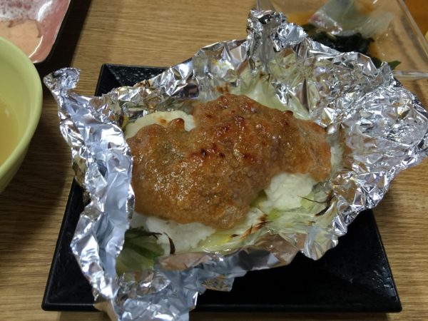 満幸商店 しらす丼 ボリューム満点 おためしコース 初心者コース わさびスープ 安い 持ち帰り 和歌山県 加太温泉 淡嶋神社 人形供養 交通アクセス 駐車場 送迎 最寄駅