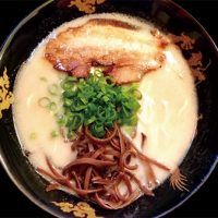 天下統一ラーメンバトル 大阪 梅田 こってり あっさり 人気店 限定 参加ラーメン店 ステージイベント 西梅田スクエア 混雑 行列