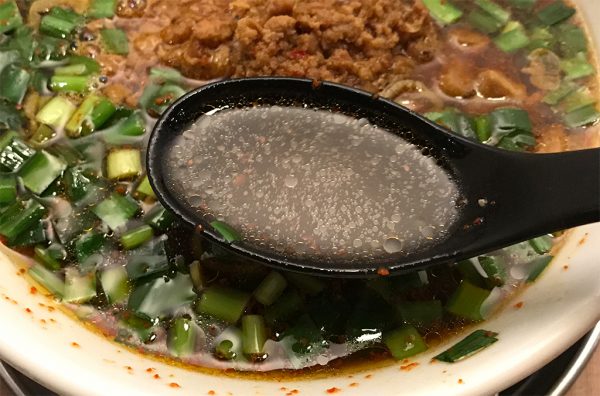 台湾ラーメン スープ