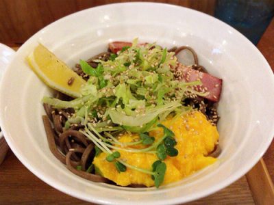 嵐にしやがれ そばうどんデスマッチ 松岡茉優 イモトアヤコ SOBA STANDそばうさ バジル冷そば つけ麺