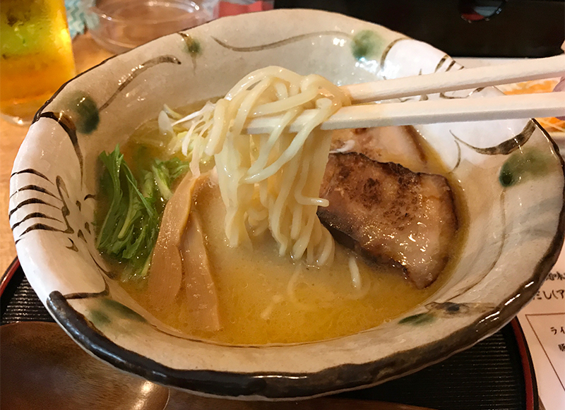 まるき 真鯛らーめん 甘麹味噌 麺