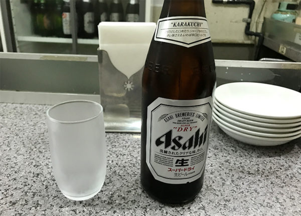 上海餃子 ビンビール アサヒ