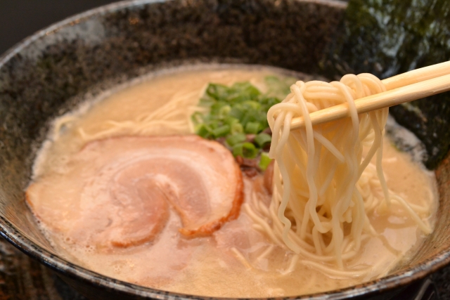 ウラマヨ 街デミー賞 大阪 福島 ラーメン 路地裏