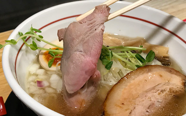 低温調理 レアチャーシュー 極み塩ラーメン 夢道場