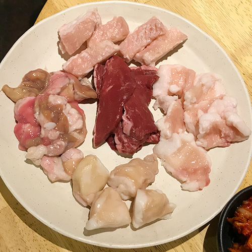 大阪 天満 焼肉 ホルモン やきにく番長