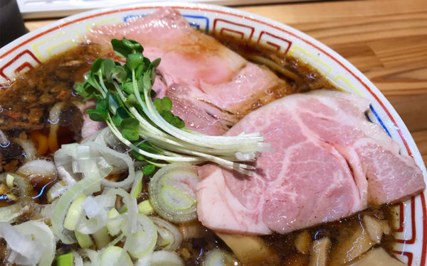 サバ6製麺所 堺東店 サバ醤油そば チャーシュー