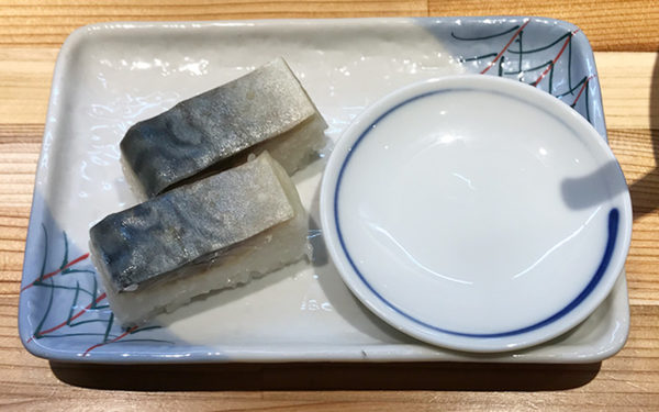 サバ6製麺所 堺東店 サバ寿司