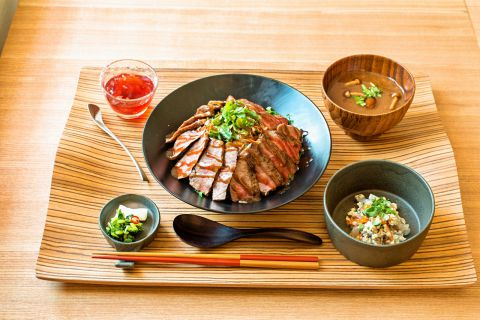 セブンルール 京都 行列 ステーキ丼専門店 すき焼き専門店 肉寿司 佰食屋