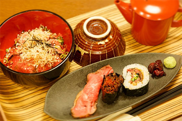 セブンルール 京都 行列 ステーキ丼専門店 すき焼き専門店 肉寿司 佰食屋