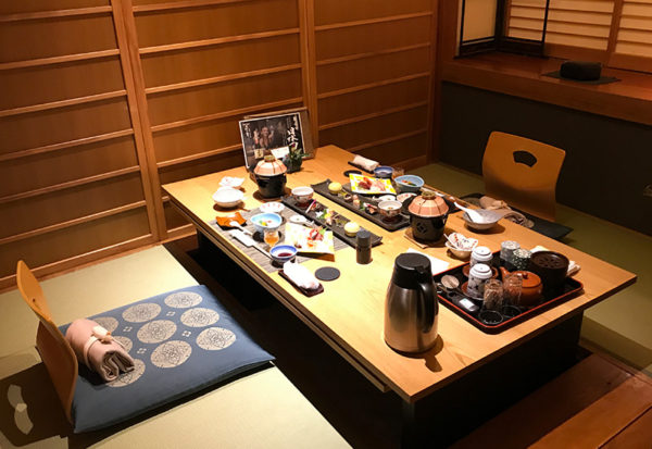 伊豆 修善寺 ねの湯 対山荘 夕食 個室