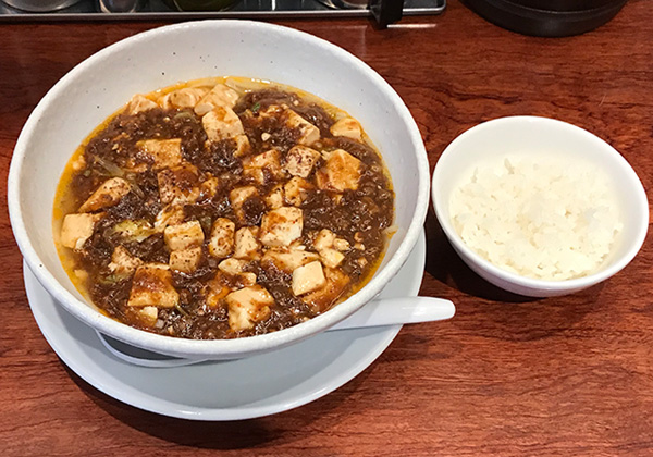 シビレヌードル蝋燭屋 麻婆麺 ご飯 サービス ランチ