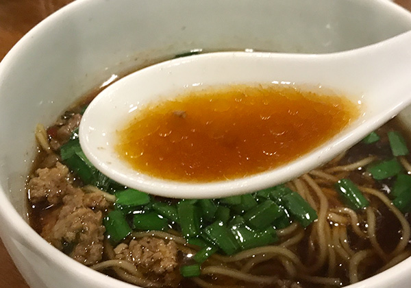 大阪 箕面 台湾ラーメン Ｇ スープ