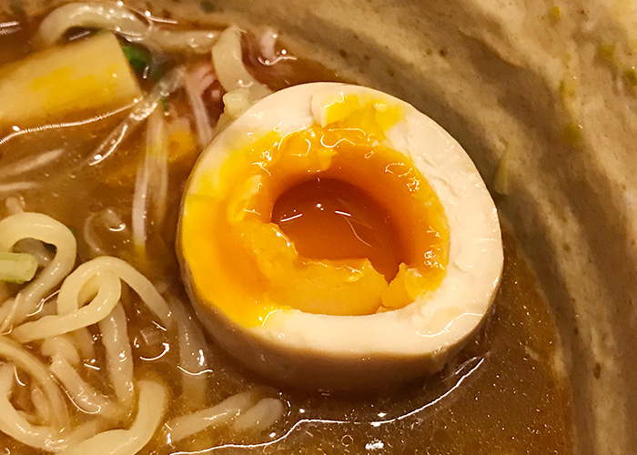 ジョーテラスオオサカ 大阪城下町 ラーメン小路 焼きあご塩らー麺 たかはし 味玉