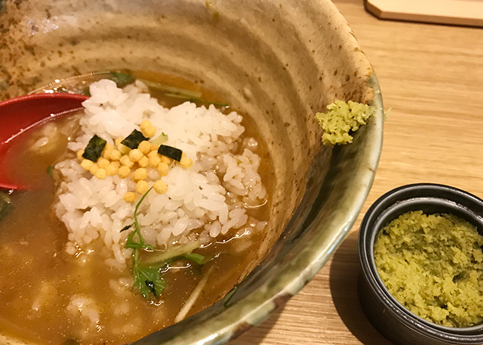 ジョーテラスオオサカ 大阪城下町 ラーメン小路 焼きあご塩らー麺 たかはし お茶漬け わさび あられ