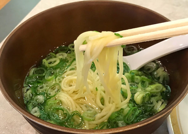 宝塚ホテル ビアガーデン ラーメン