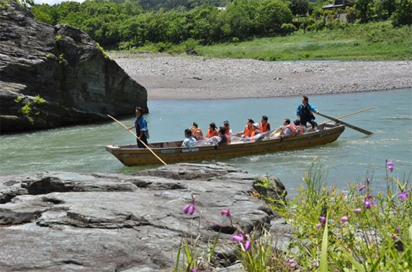 土曜プレミアム 10人旅 小江戸 川越 食べ歩きグルメ