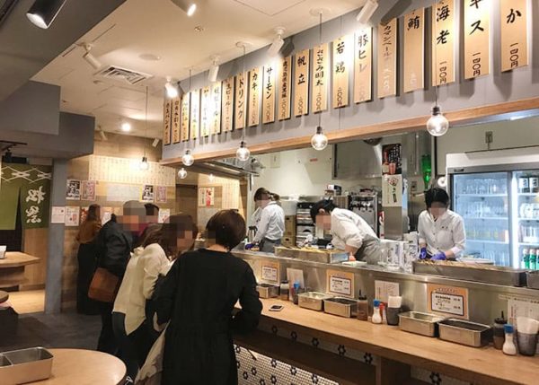 大阪 梅田 串カツ 松葉 ルクア バルチカ 店内