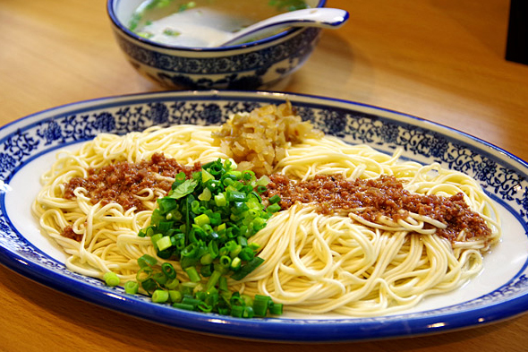 嵐にしやがれ 日本初上陸グルメデスマッチ 木梨憲武 西北拉麺 牛肉拌麺