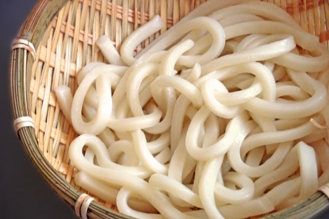 火曜サプライズ うどん 行きつけ 吉沢亮 杉咲花