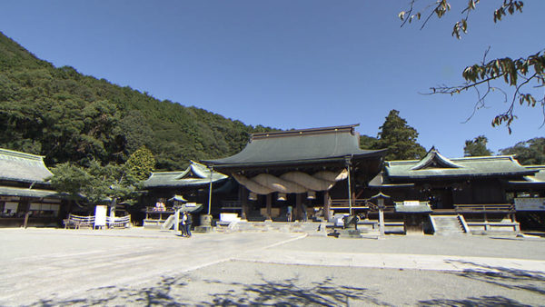 宮地嶽神社