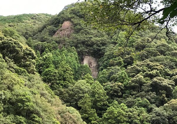 和歌山 田辺 奇絶峡 磨崖三尊大石仏