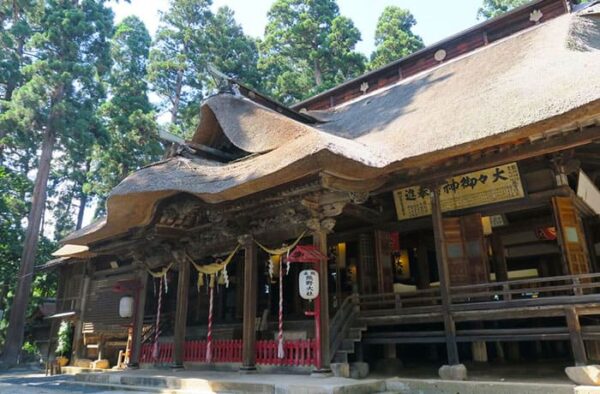 東北の伊勢 熊野大社 拝殿