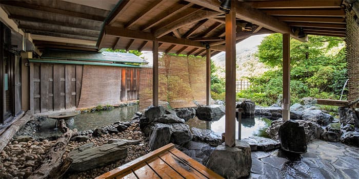 秩父 長瀞旅館 絶景露天風呂 花のおもてなし 長生館