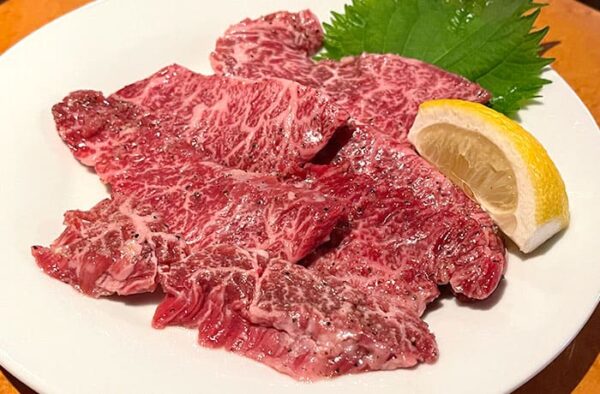 宝塚 焼肉 高山 特選 生上ハラミ