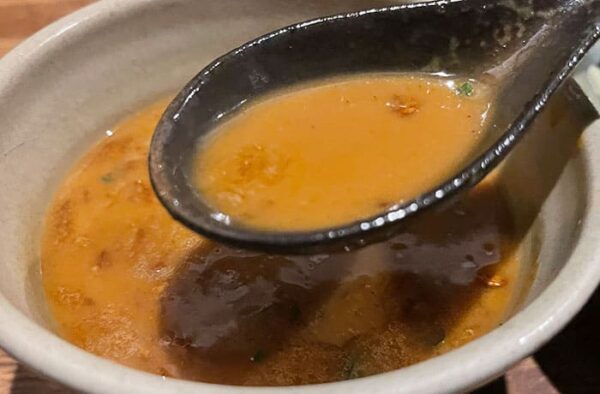 和歌山市 ラーメン 紀州麺処 誉 豚骨しょう油つけ麺 つけ汁