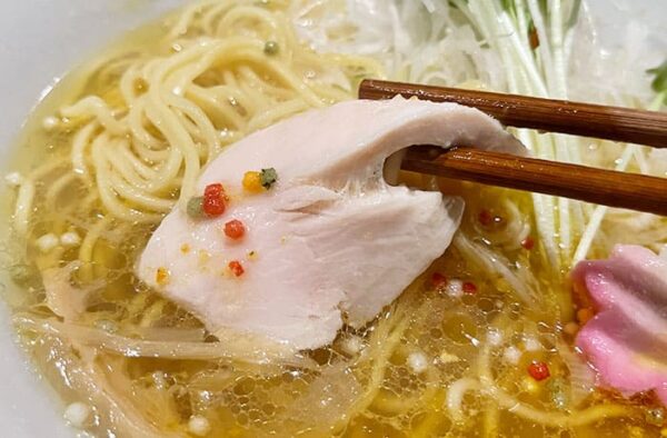 和歌山市 ラーメン 紀州麺処 誉 真鯛の塩ラーメン 鶏チャーシュー