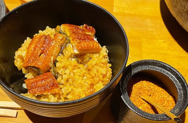 和歌山 居酒屋 炭焼菜彩干物飯 紀州のしずく 鰻の釜飯