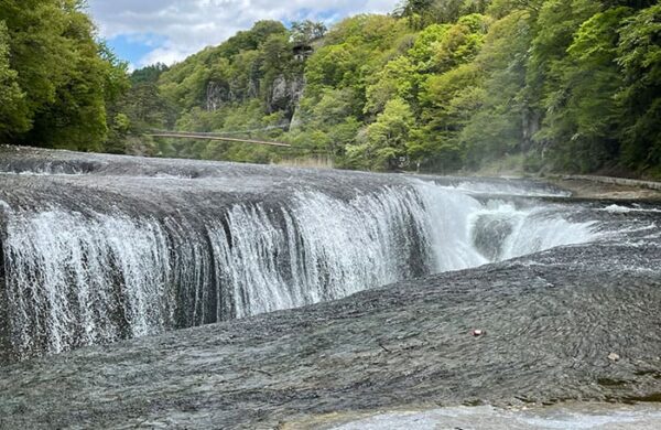 群馬 沼田市 吹割の滝 東洋のナイアガラ