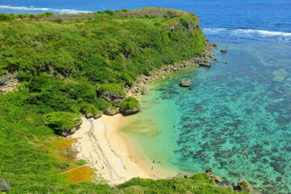 沖縄 宮城島 果報バンタ