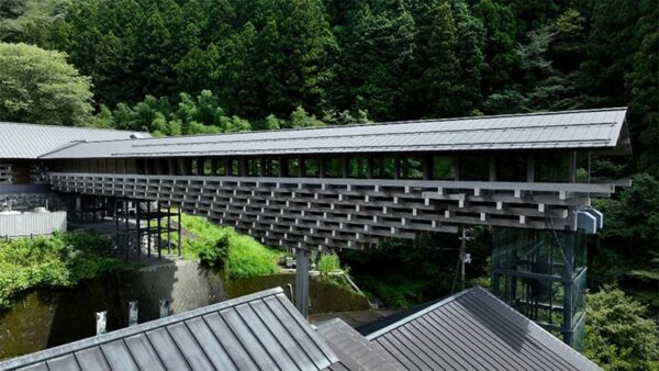 高知県 梼原町 隈研吾 雲の上のギャラリー