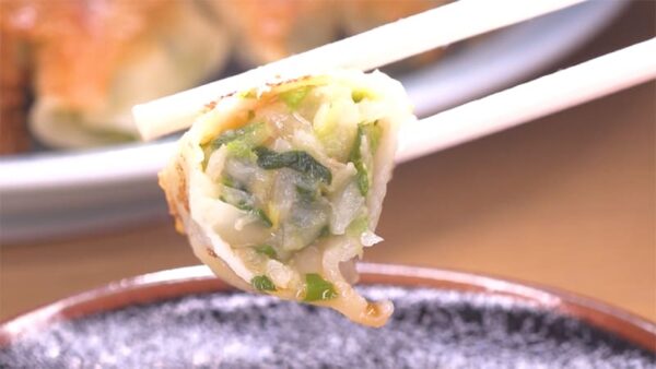 ベスコングルメ 箱根 強羅 餃子 餃子センター はこねぎょうざ