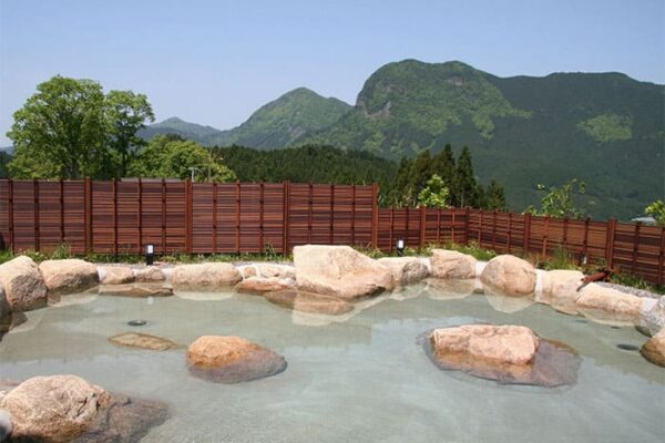 奈良県 曾爾村 お亀の湯 露天風呂