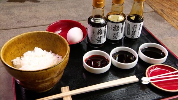 香川県 小豆島 ヤマロク醤油 卵かけご飯