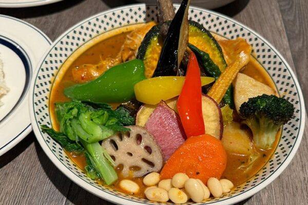 スープカレー専門店 Rojiura Curry SAMURAI. グランフロント大阪 路地裏カリー サムライ チキンと一日分の野菜20品目
