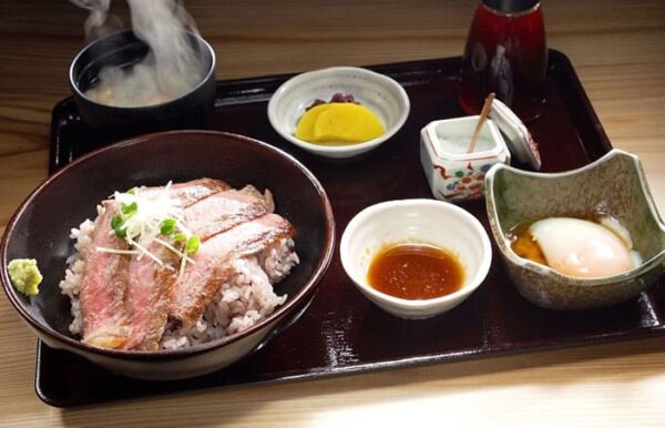 箱根 宮ノ下 いろり家 足柄牛のステーキ丼 ロース